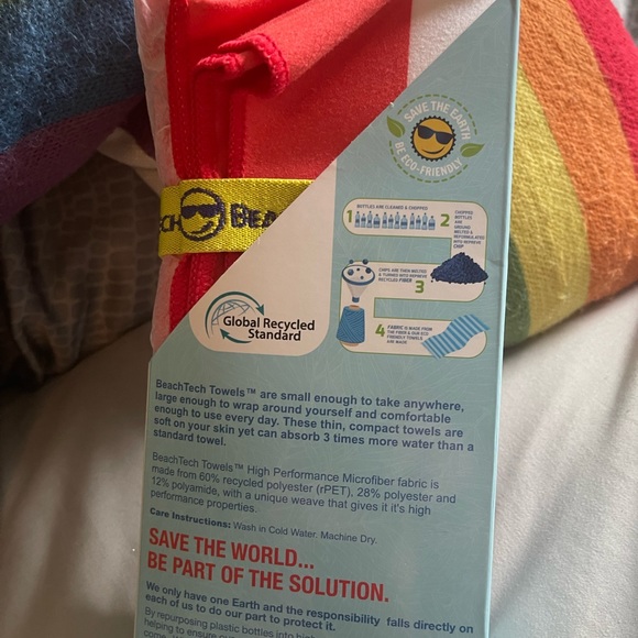 High Performance Beach Towel - Picture 5 of 6